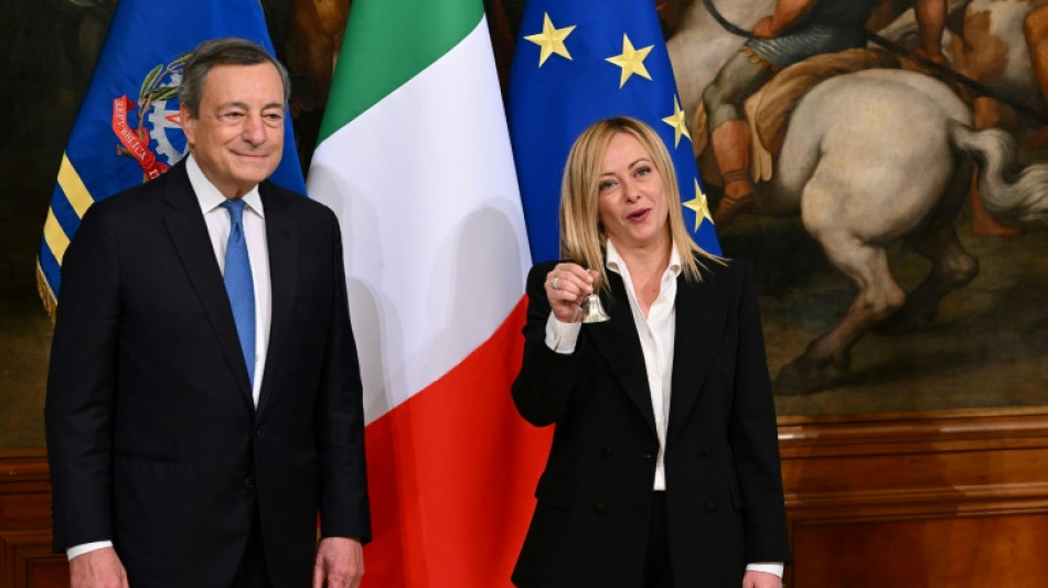 Meloni übernimmt in Italien die Regierungsgeschäfte von Vorgänger Draghi