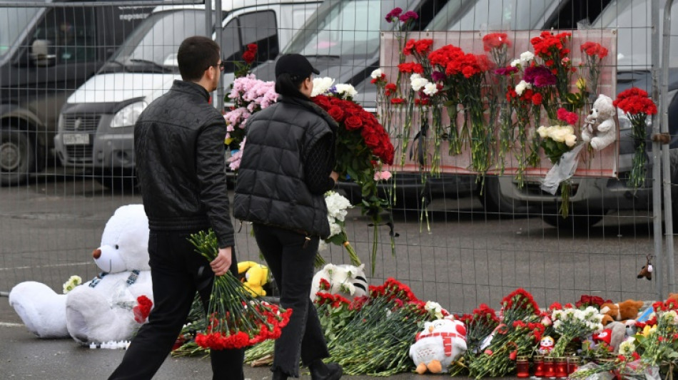 Rusia vive jornada de duelo nacional tras masacre en sala de conciertos