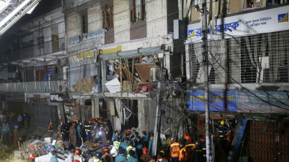 17 killed, 100 injured in Bangladesh building blast