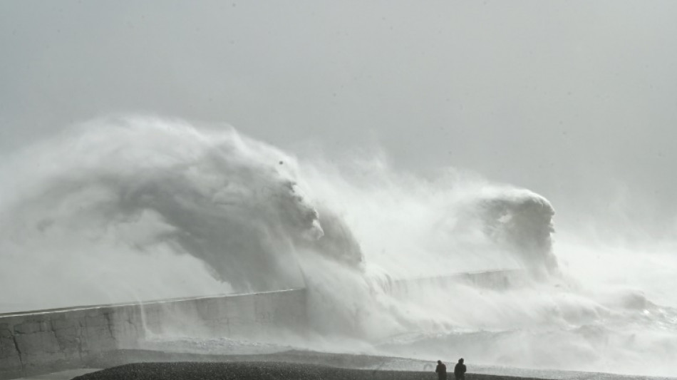 Tormenta Eunice se abate sobre el norte de Europa y deja nueve muertos