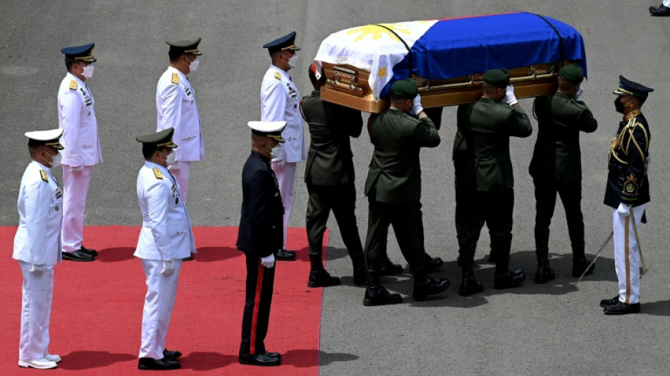 Hero's burial for former Philippine leader Ramos