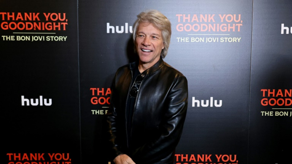 Jon Bon Jovi hält Frau von Sprung von Brücke ab