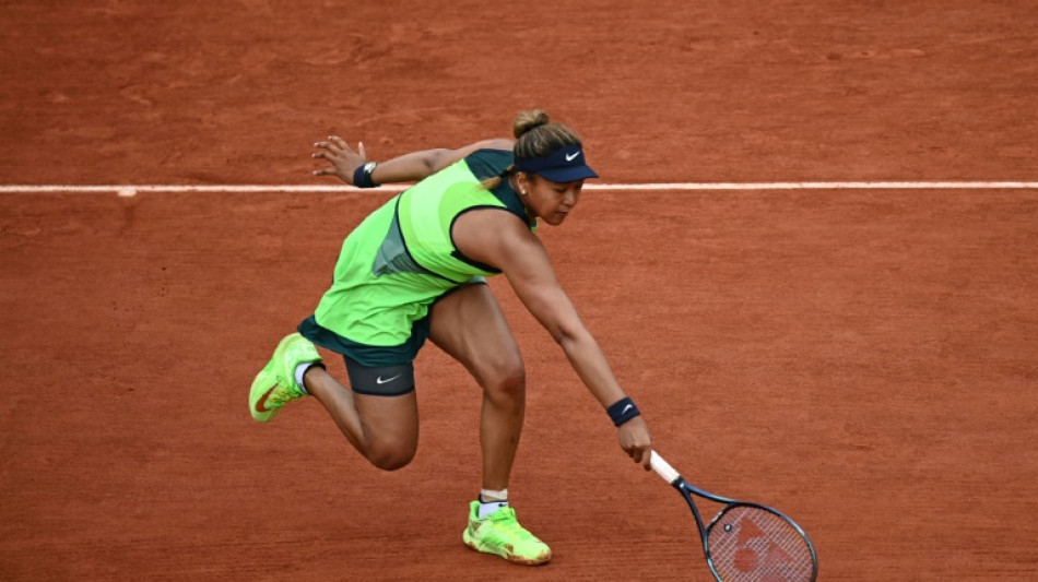 Osaka out at French Open as Swiatek extends winning run