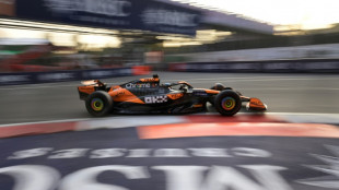 Piastri, Norris set Mexico practice pace as Verstappen struggles