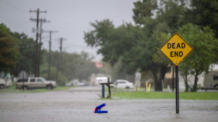 La tormenta tropical Francine avanza por el sur de EEUU
