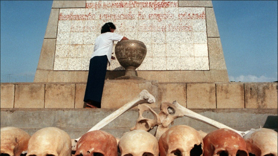 Allegados rinden tributo a fallecido fotógrafo de Guerra de Vietnam