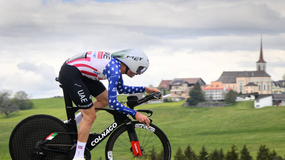 Giro di Romandia: McNulty vince la crono, Ayuso nuovo leader