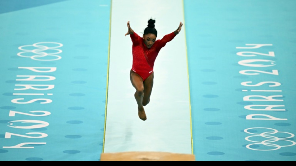 Simone Biles sigue ganando y espera en el trono por la reina de 100 metros y por Katie Ledecky