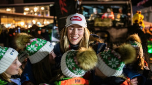 Shiffrin leads Killington giant slalom in pursuit of 100th victory