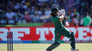 South Africa boost T20 World Cup semi-final hopes with Bangladesh win