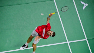 Axelsen and Momota push teams forward at Thomas and Uber Cup