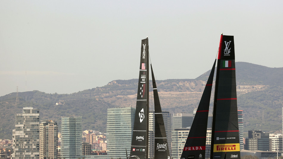 Vuitton Cup: Luna Rossa 'rompe', American Magic vola al 3-4