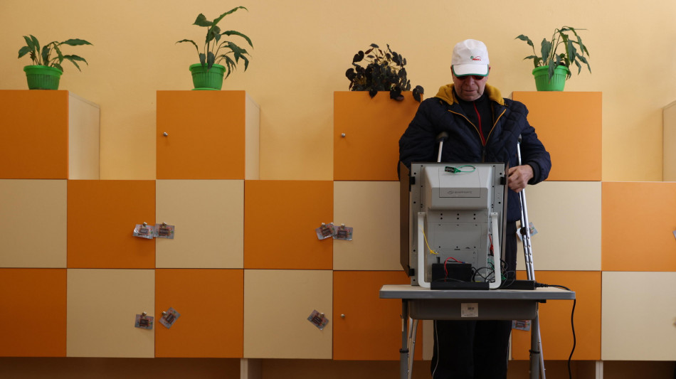 Exit poll Bulgaria, avanti conservatori Gerb col 25,1%