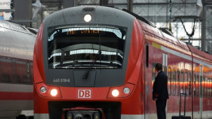 89-Jähriger in Bayern an Bahnübergang von Zug erfasst und getötet