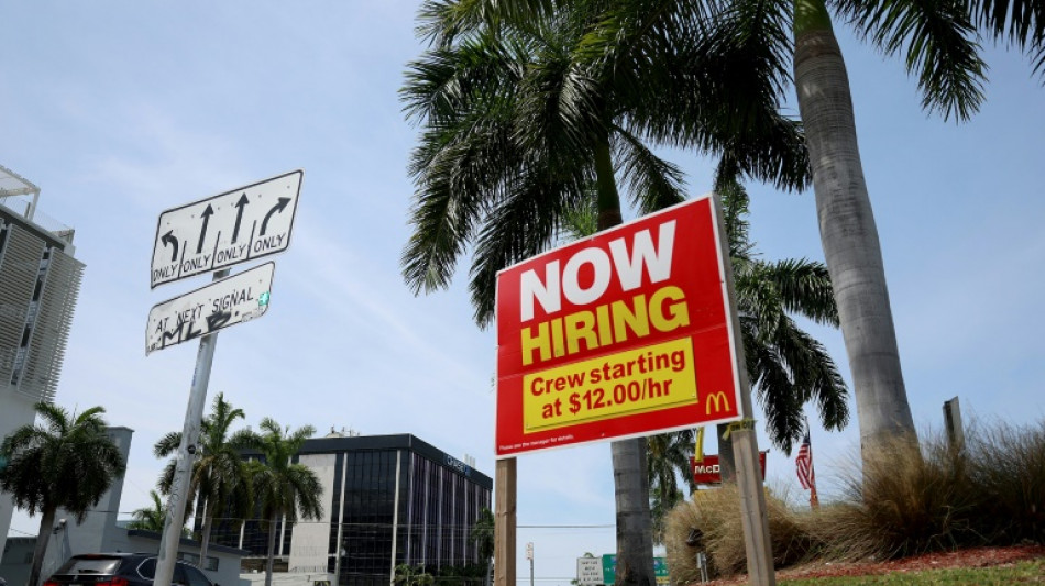 US logs fastest hiring pace in months