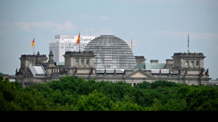 Gesetzentwürfe zu Neuregelung der Sterbehilfe scheitern im Bundestag