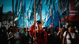 Nuova protesta contro Milei in Argentina, universitari in piazza