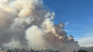 Incêndios florestais cobrem Quito de fumaça e cinzas