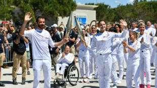 Avec la flamme olympique à Paris, l'ivresse attendue pour relancer les JO