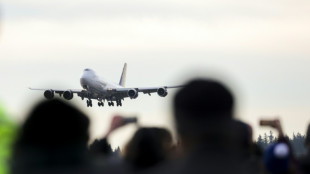 Un Boeing 747 de carga hace un aterrizaje de emergencia en Miami