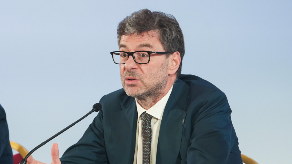 Giorgetti, 'ho lavoro da fare, non vado a Bruxelles'