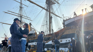 L'Amerigo Vespucci ad Abu Dhabi, al via la tappa di Natale