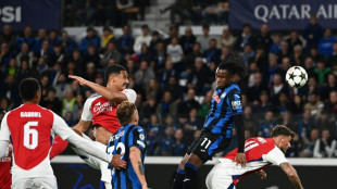 Atalanta e Arsenal empatam sem gols na 1ª rodada da Champions