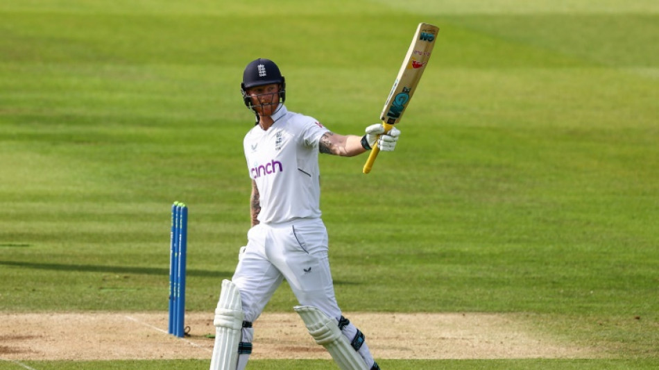 Stokes and Root leave New Zealand opener on a knife edge