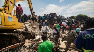 Ocho muertos, incluido dos niños, al derrumbarse un vertedero en Uganda