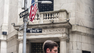 Wall Street apre in rialzo, Dj +0,48%, Nasdaq +1,42%