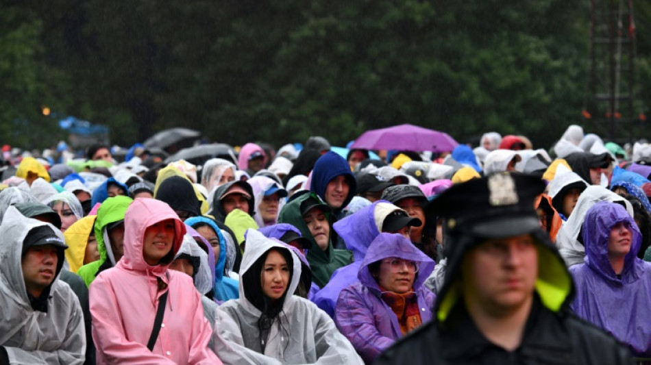 Lauryn Hill, Red Hot Chili Peppers draw fans to rainy Central Park aid fest