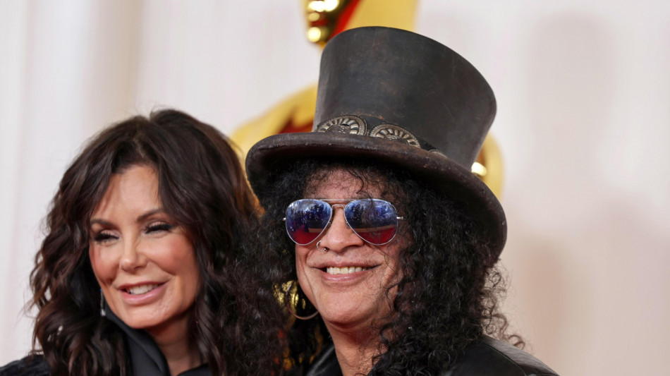 È morta la figlia acquisita di Slash, aveva 25 anni