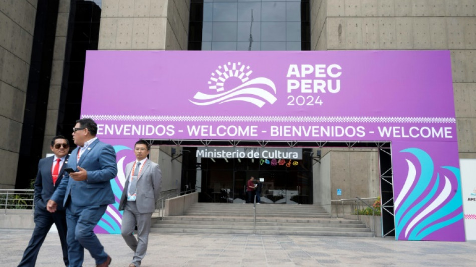 Gremios peruanos anuncian protesta contra gobierno en semana de la cumbre de APEC