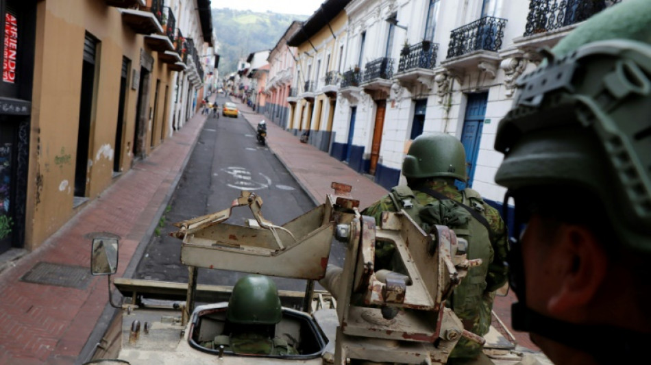 Silencio y miedo se instalan en las calles de un Ecuador bajo el fuego narco