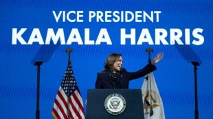 Harris gets vital Obama backing in battle against Trump 