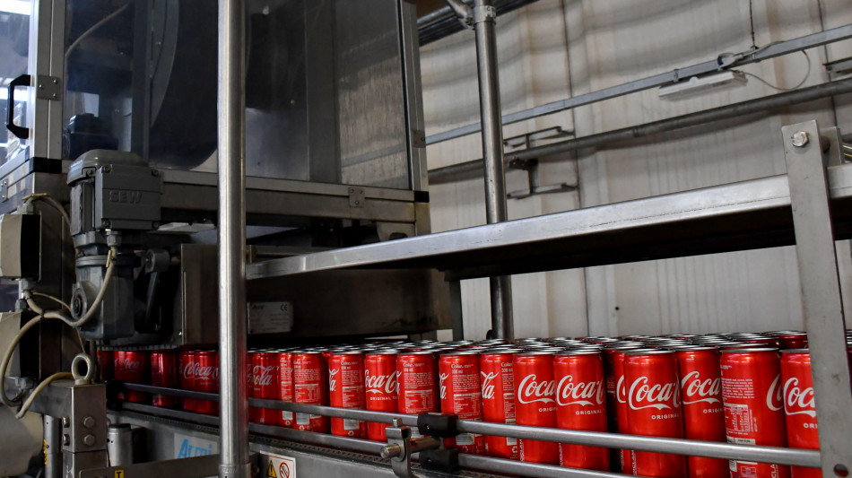 Maxi-richiamo di prodotti Coca-Cola in Europa per clorato