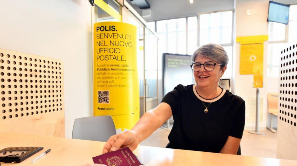 Poste, il servizio passaporti arriva nelle grandi città