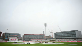 Play resumes on second day of England-Sri Lanka first Test