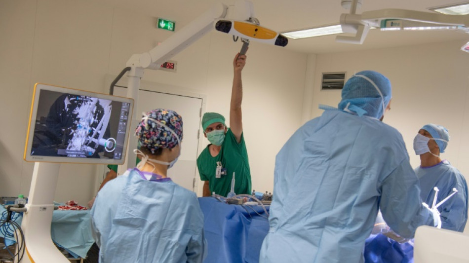 Weniger Kliniken für Brust- und Lungenkrebs durch höhere Mindestfallzahlen in kommendem Jahr