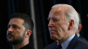 Biden met les bouchées doubles pour soutenir Zelensky, en visite à Washington