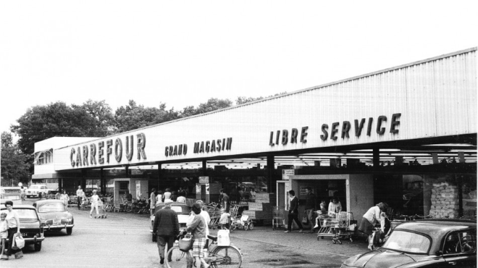 Il y a 60 ans ouvrait le premier hypermarché en France, un Carrefour dans l'Essonne