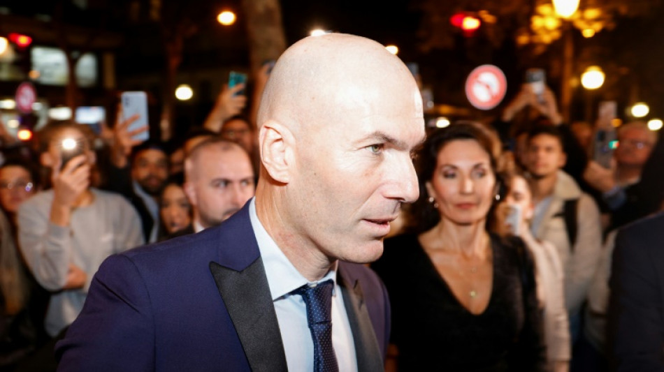 Mondial au Qatar: pour Zidane, "il faut laisser la polémique de côté"