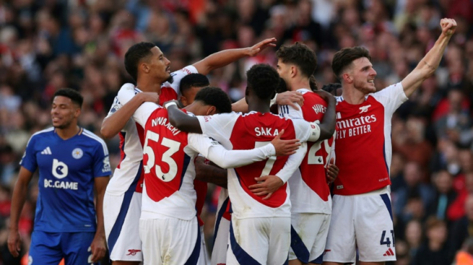 Arteta happy with Arsenal's cool heads in late Leicester win