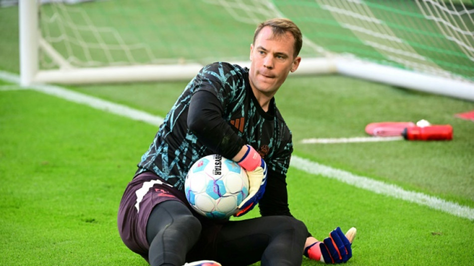 Bayern's Neuer vows to play on beyond this season