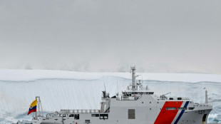 Colombian mission to Antarctica analyzes climate change footprints