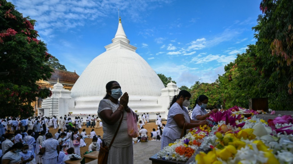 Behörden in Sri Lanka heben Ausgangssperre wegen buddhistischen Feiertags auf