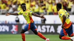 Colombia into Copa quarters after Costa Rica romp