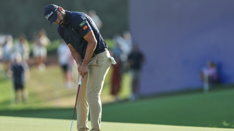 Rozner overtakes McIlroy and Hatton for Dubai lead 