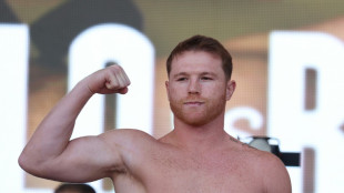 Alvarez, Bivol make weight ahead of WBA light-heavyweight title clash