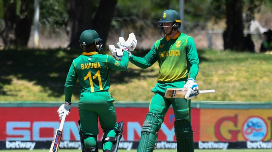 Bavuma, Van der Dussen centuries help South Africa beat India